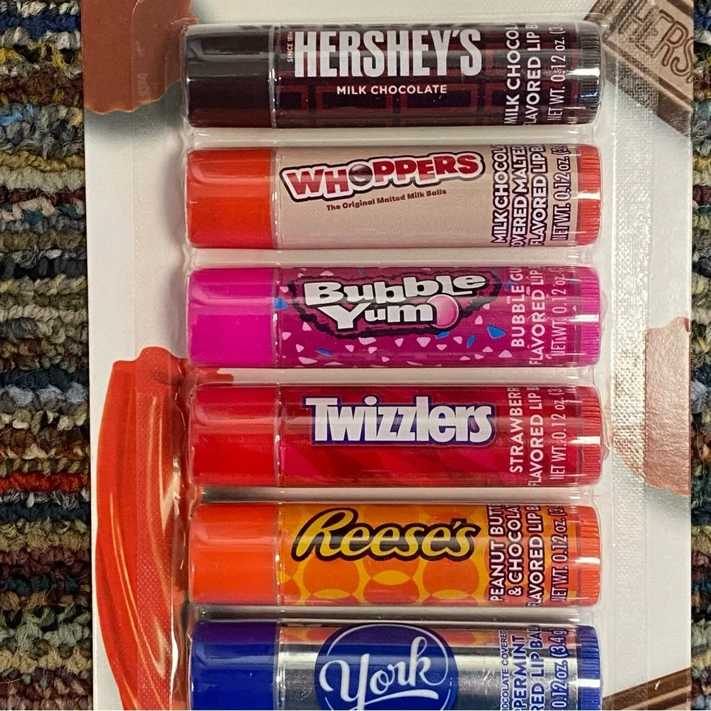 HERSHEY • 🍫🍭 Candy Flavored Lip Balm - 8 Pack